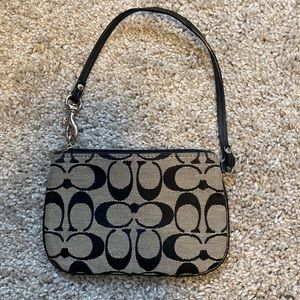 Coach Wristlet - Black/Tan
